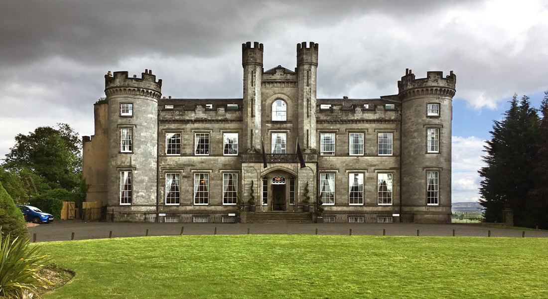 Airth Castle Hotel Scones history and a dollop of politics